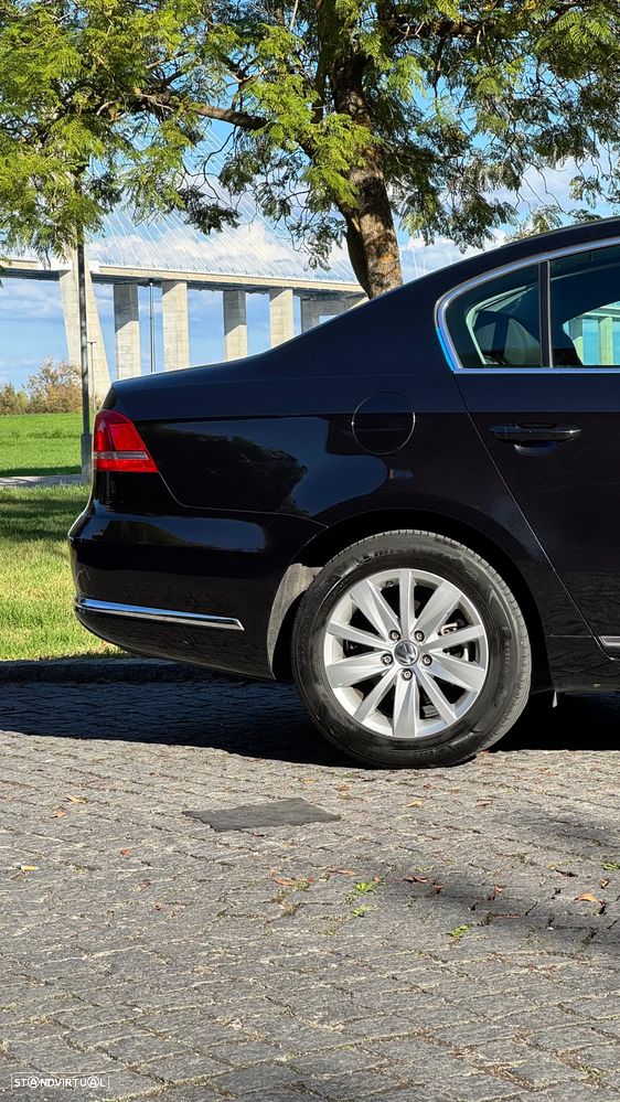 VW Passat 1.6 TDI BlueMotion - 3