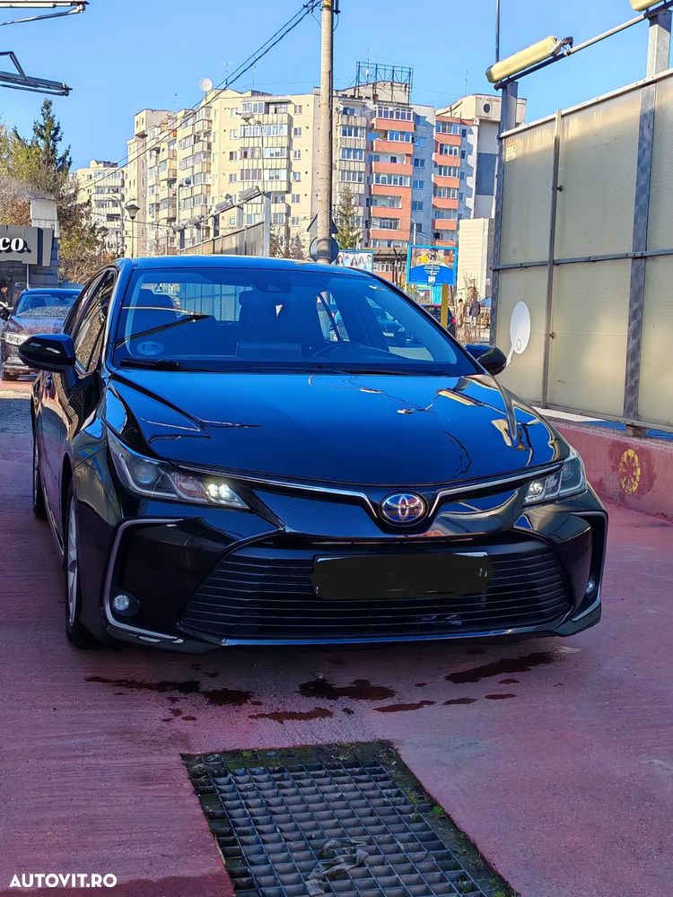 Toyota Corolla 1.8 HSD Eco - 11