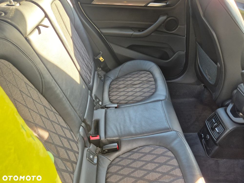 BMW X1 xDrive18d - 20