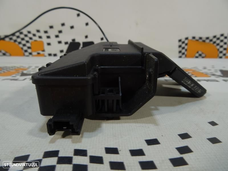 Fecho Da Mala Bmw 3 (E90)  7840617 / 7 840 617 - 4