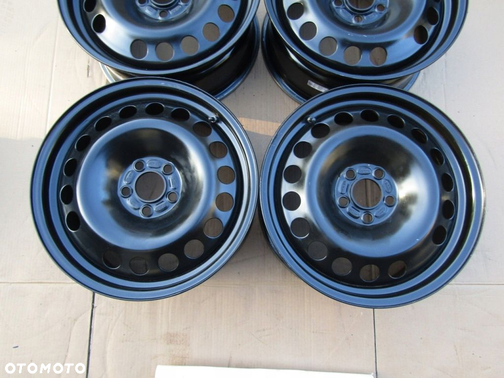 4x Felgi 17 Ford S-MAX Galaxy II Kuga Mondeo Volvo XC30 XC40 XC60 XC70 S80 - 4