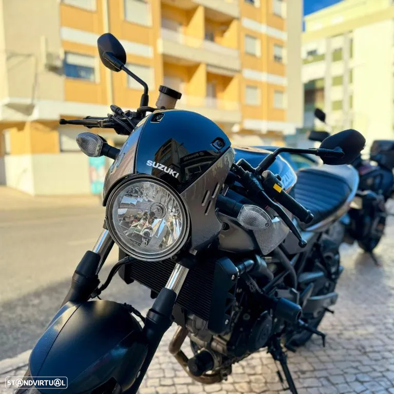 Suzuki SV 650 - 8