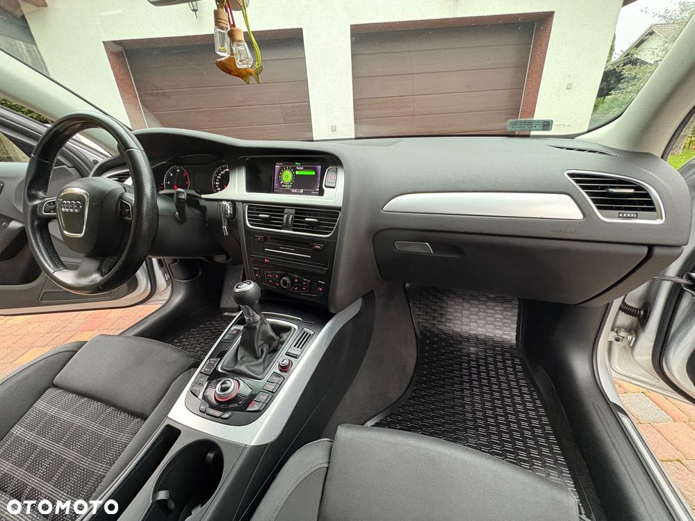 Audi A4 Avant - 18