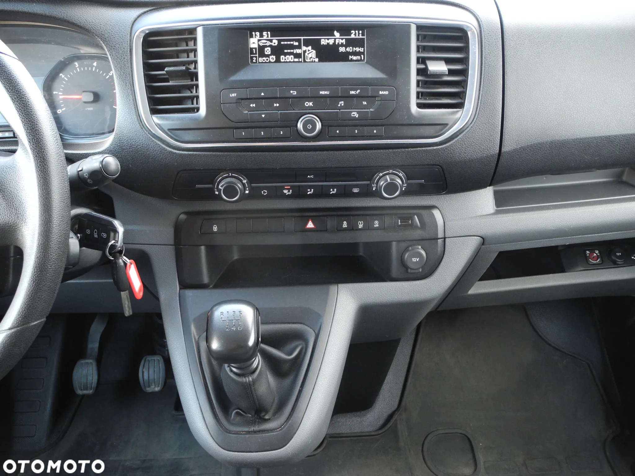 Peugeot Expert - 9