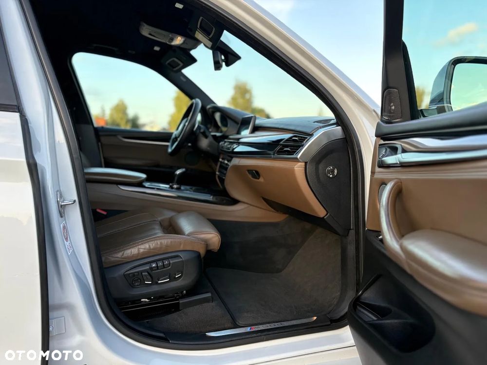 BMW X5 M M50d - 30