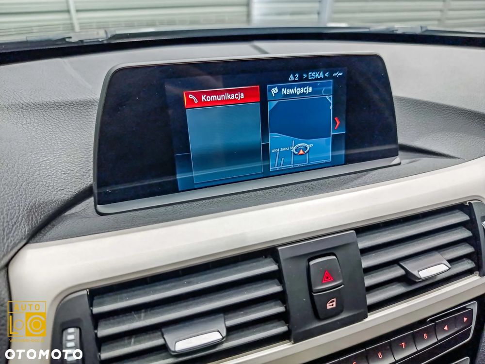 BMW Seria 3 318d Sport Line - 22