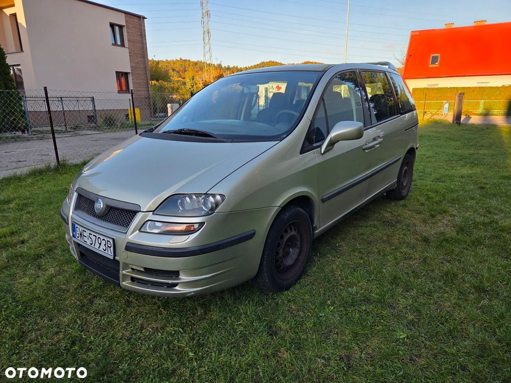 Fiat Ulysse 2.2 JTD Dynamic - 1