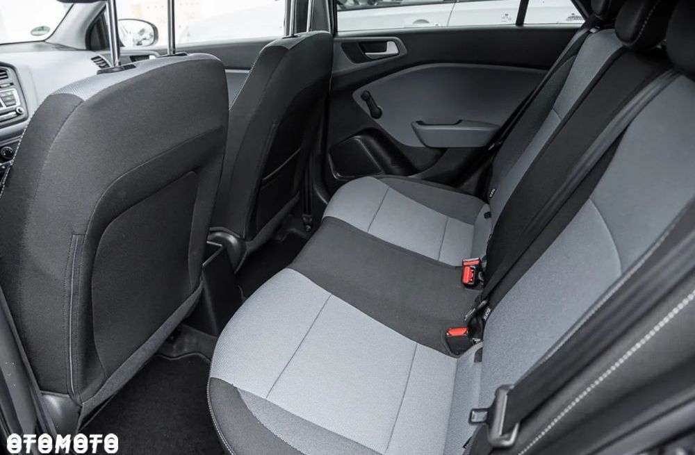 Hyundai i20 1.2 Select - 23