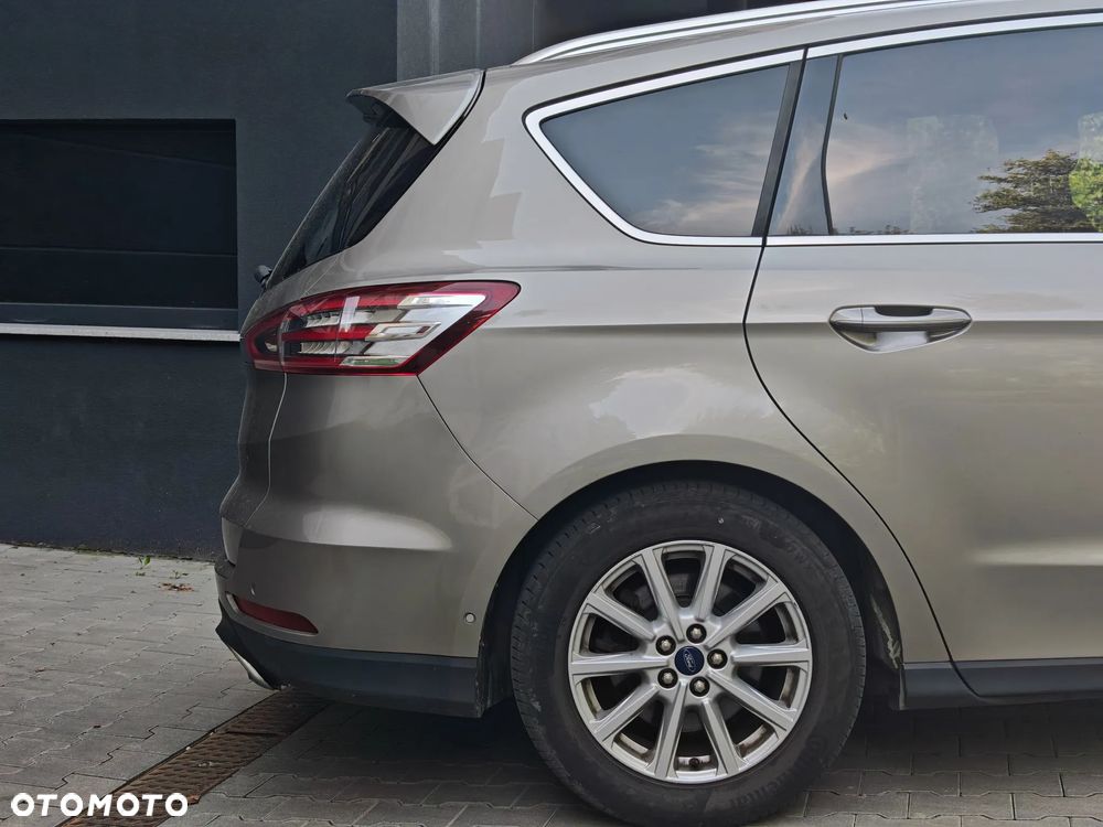 Ford S-Max 2.0 TDCi Titanium PowerShift - 13