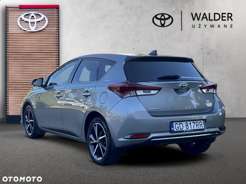 Toyota Auris - 3