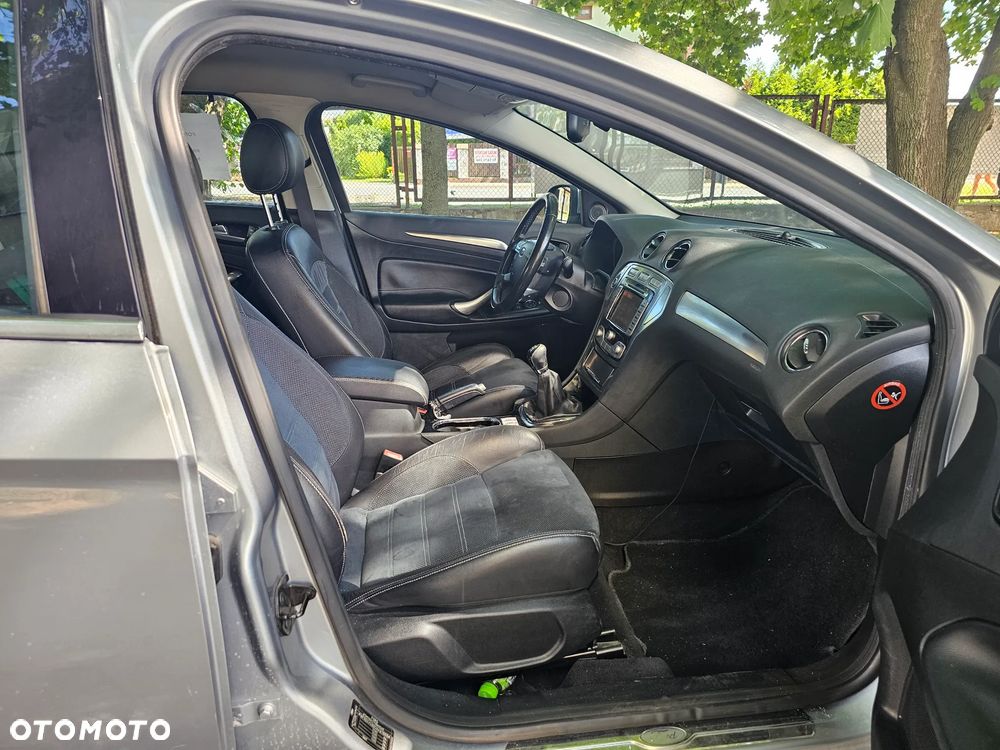 Ford Mondeo 2.0 Titanium - 9