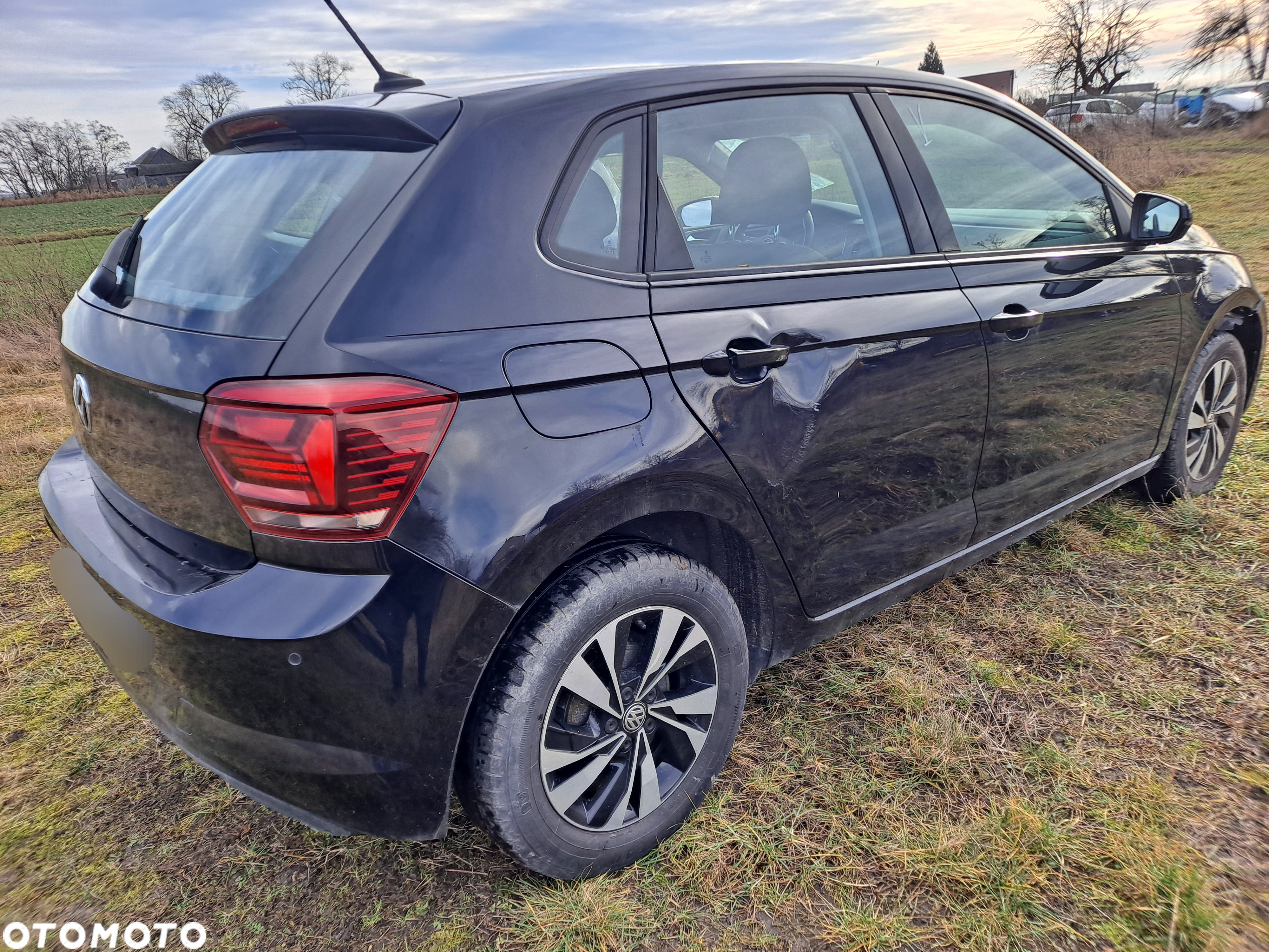 Volkswagen Polo 1.6 TDI SCR Comfortline - 3