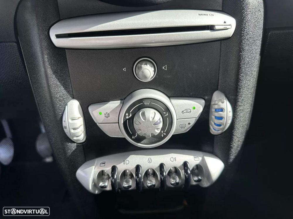 MINI 3 Portas One 1.4 - 44