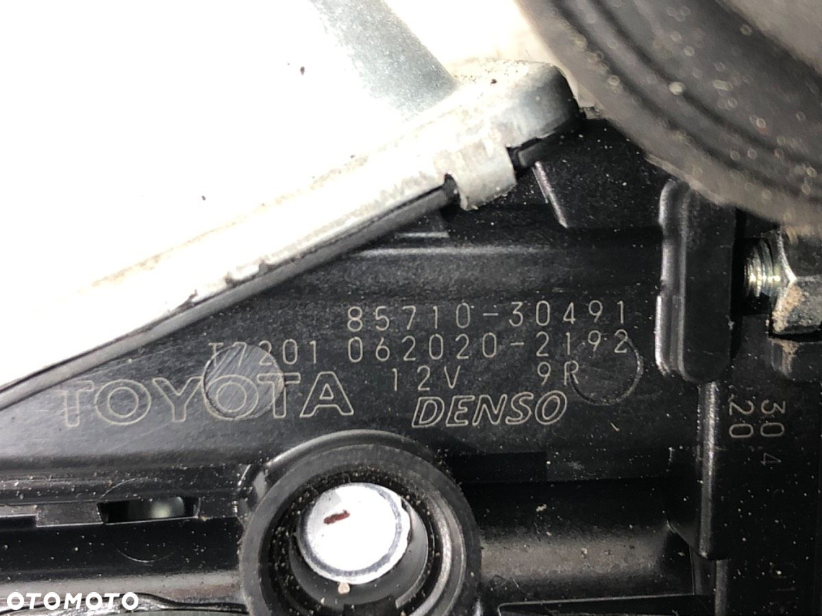 PODNOŚNIK SZYBY LEWY TYŁ - 86.00 PLN - LEXUS GS (_L1_) 2011 - 2022 300h (AWL10_) 133 kW [181 KM] - 4