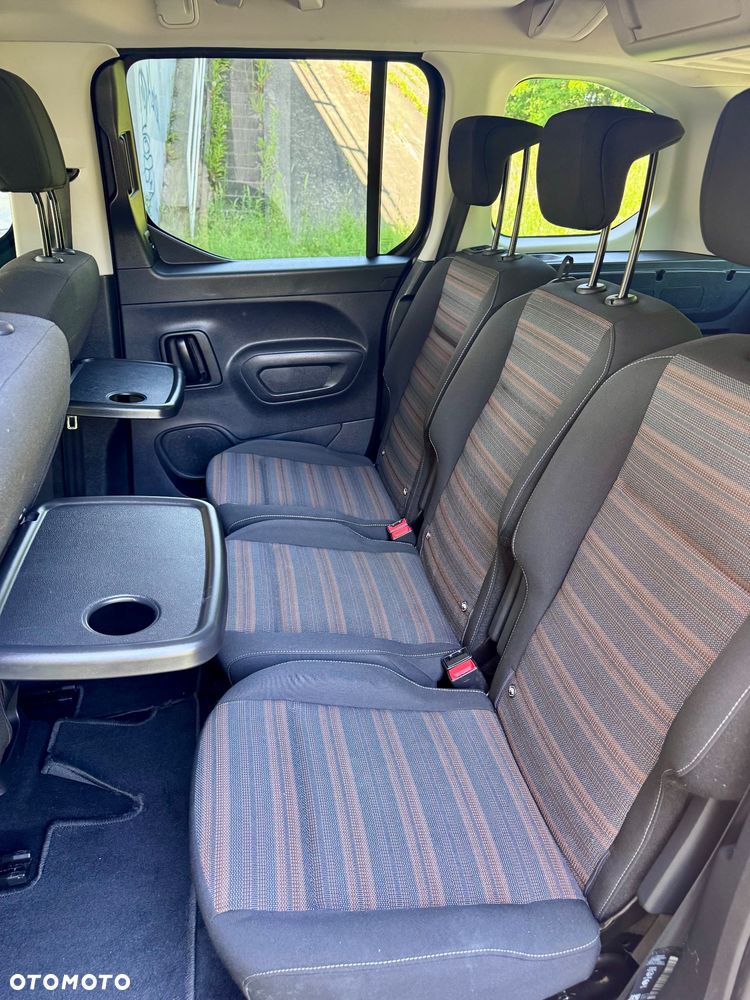 Opel Combo 1.5 D Start/Stop Elegance - 22