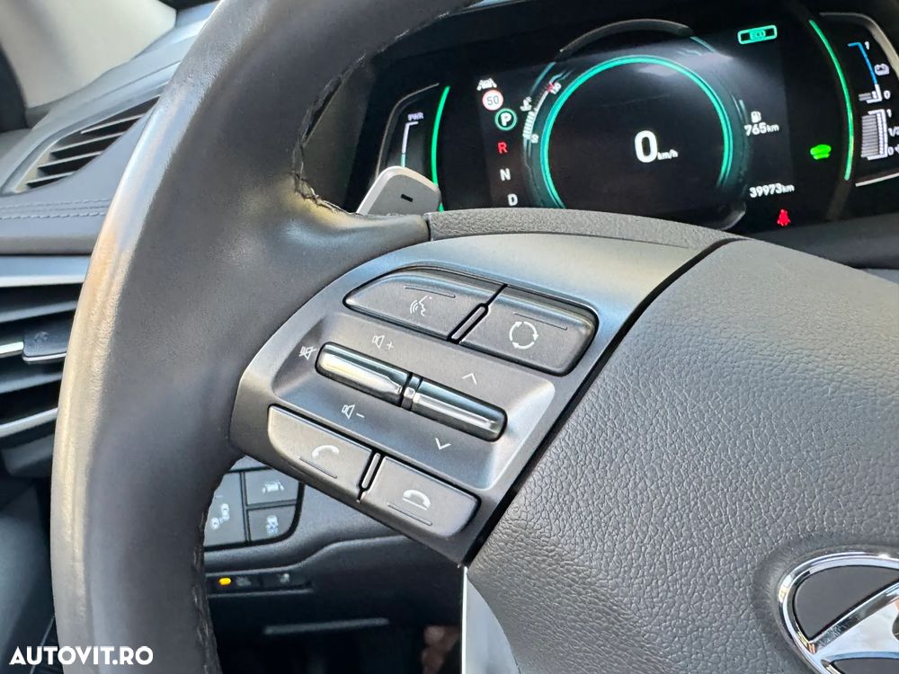 Hyundai IONIQ Plug-in-Hybrid 1.6 GDI Premium - 17