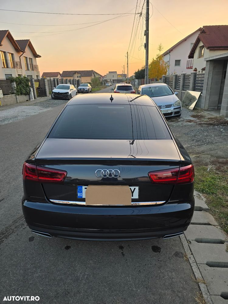 Audi A6 2.0 TDI Ultra S tronic - 12