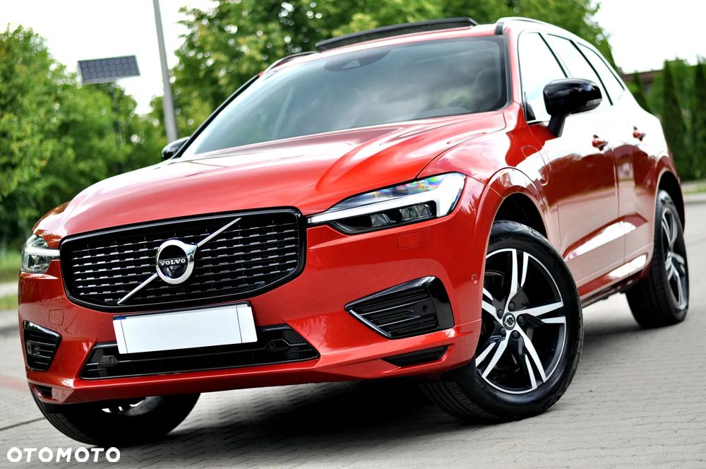 Volvo XC 60 T6 AWD Plug-In Hybrid R-Design - 3