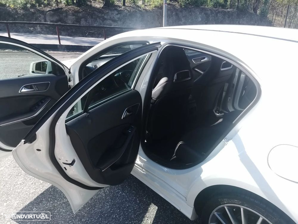 Mercedes-Benz A 180 CDi BE AMG Line - 9