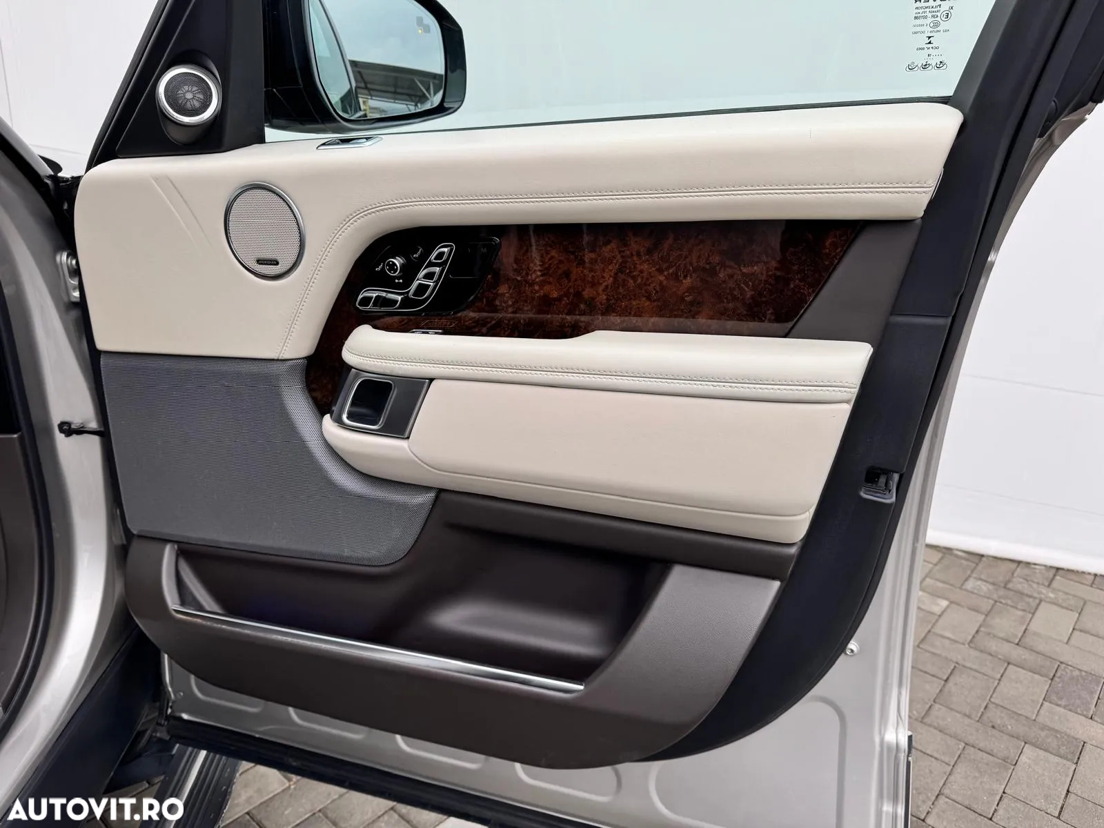 Land Rover Range Rover Vogue - 20