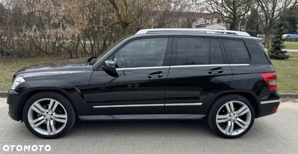 Mercedes-Benz GLK - 11