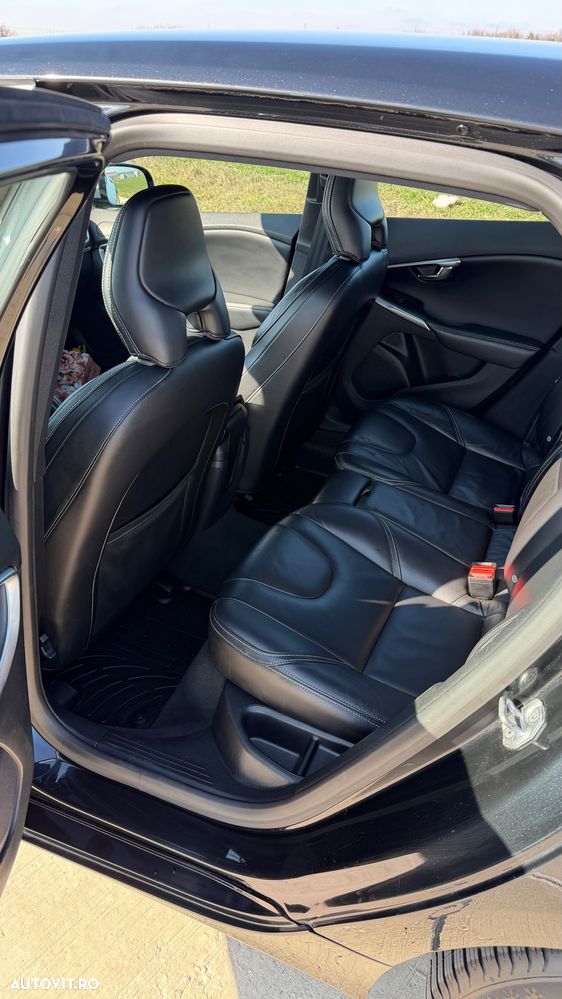 Volvo V40 D4 RDesign - 19