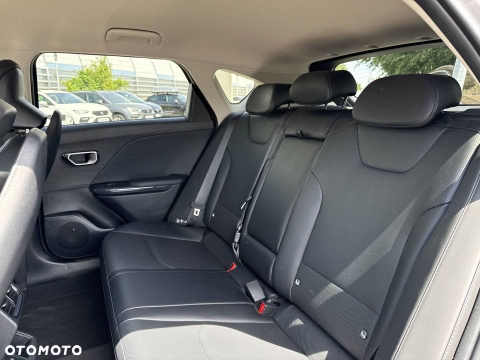 Kia K4 - 16