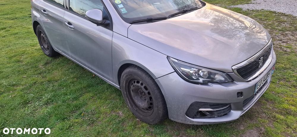Peugeot 308 - 3