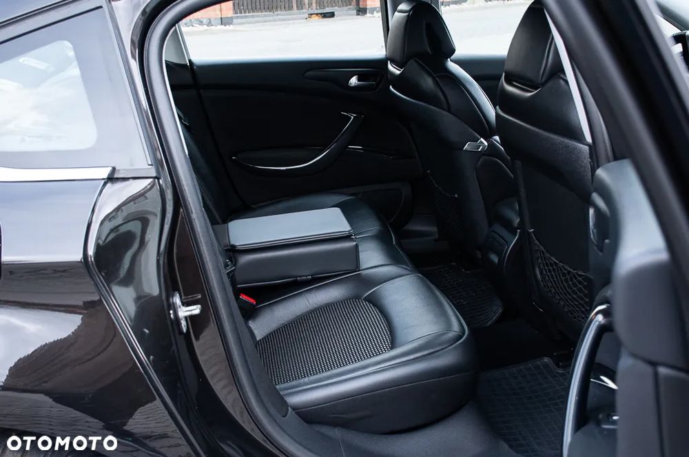 Citroën C5 2.0 HDi Exclusive - 27