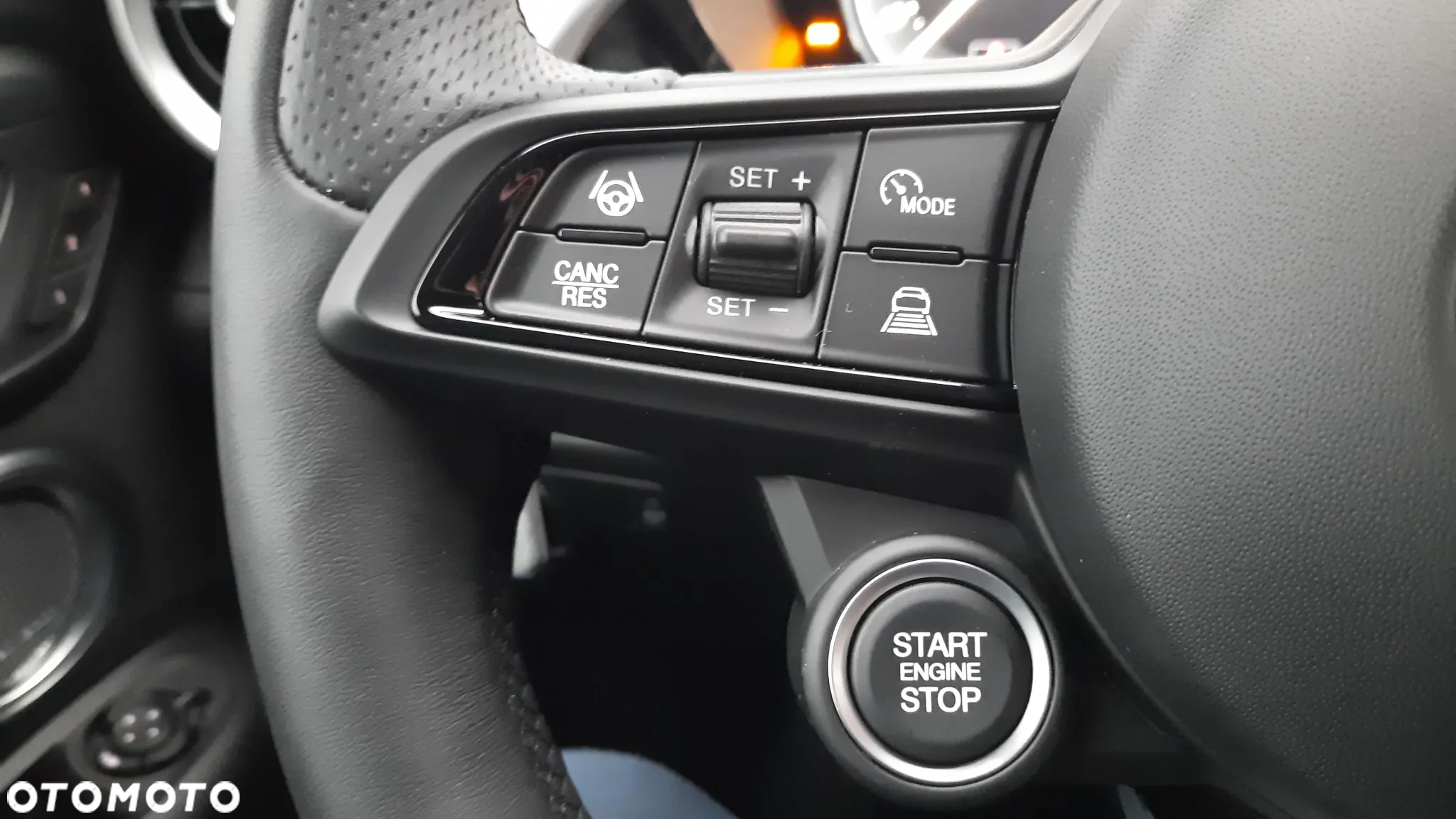 Alfa Romeo Tonale 1.5 T4 GSE Hybrid Veloce DCT - 17