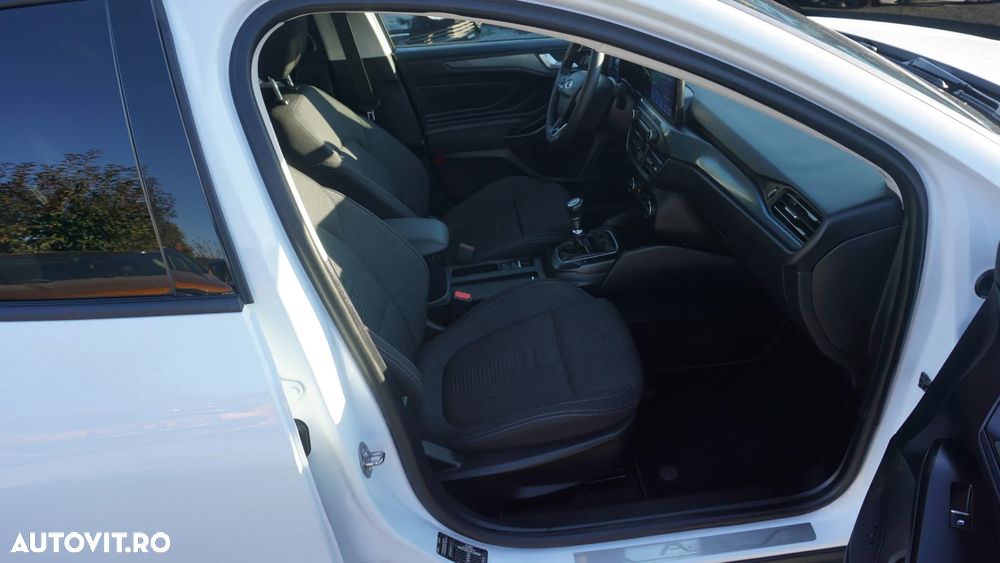Ford Focus 1.0 EcoBoost MHEV Active - 11