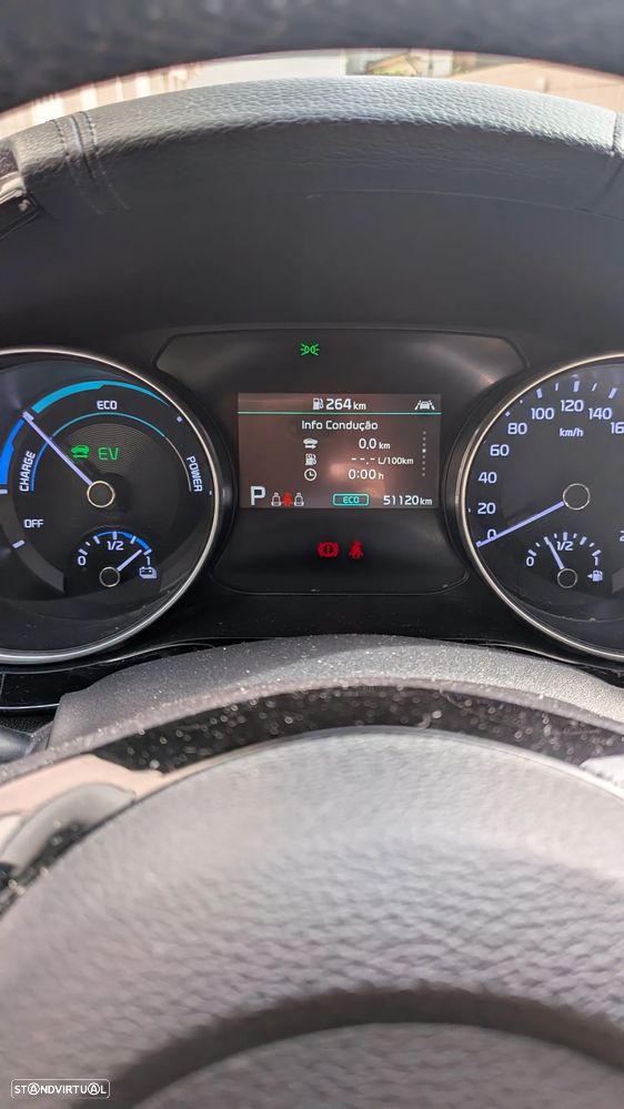 Kia XCeed - 13
