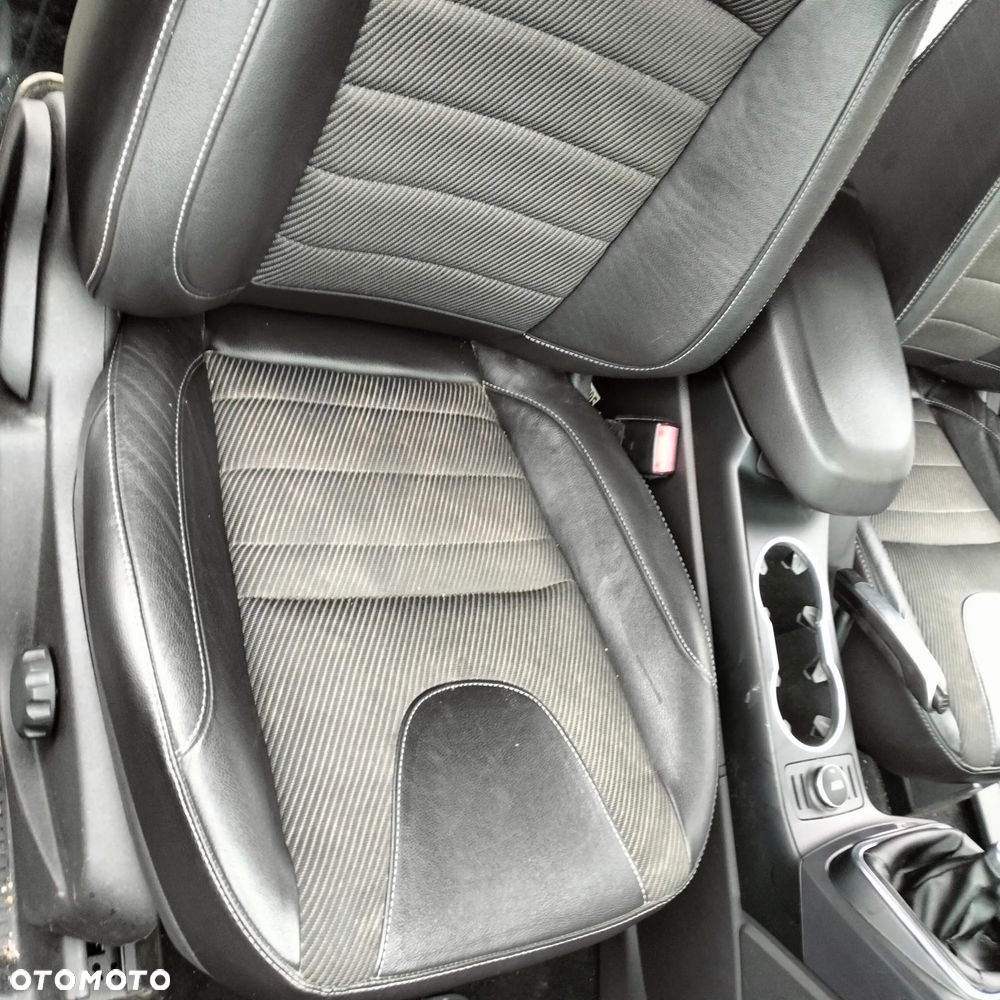 FORD KUGA MK2 KOMPLET FOTELI Z TAPICERKAMI - 2
