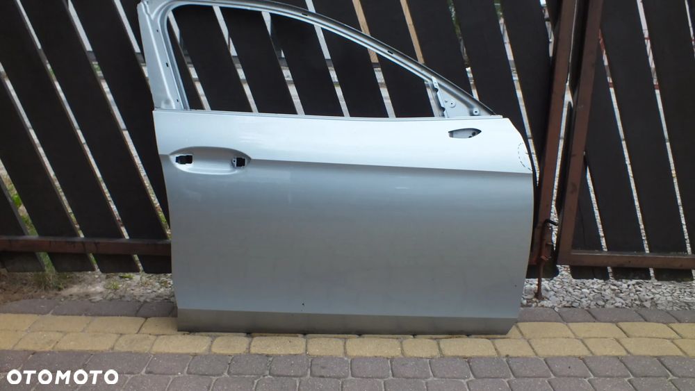 Drzwi przednie prawe Volkswagen Passat B9 - 2