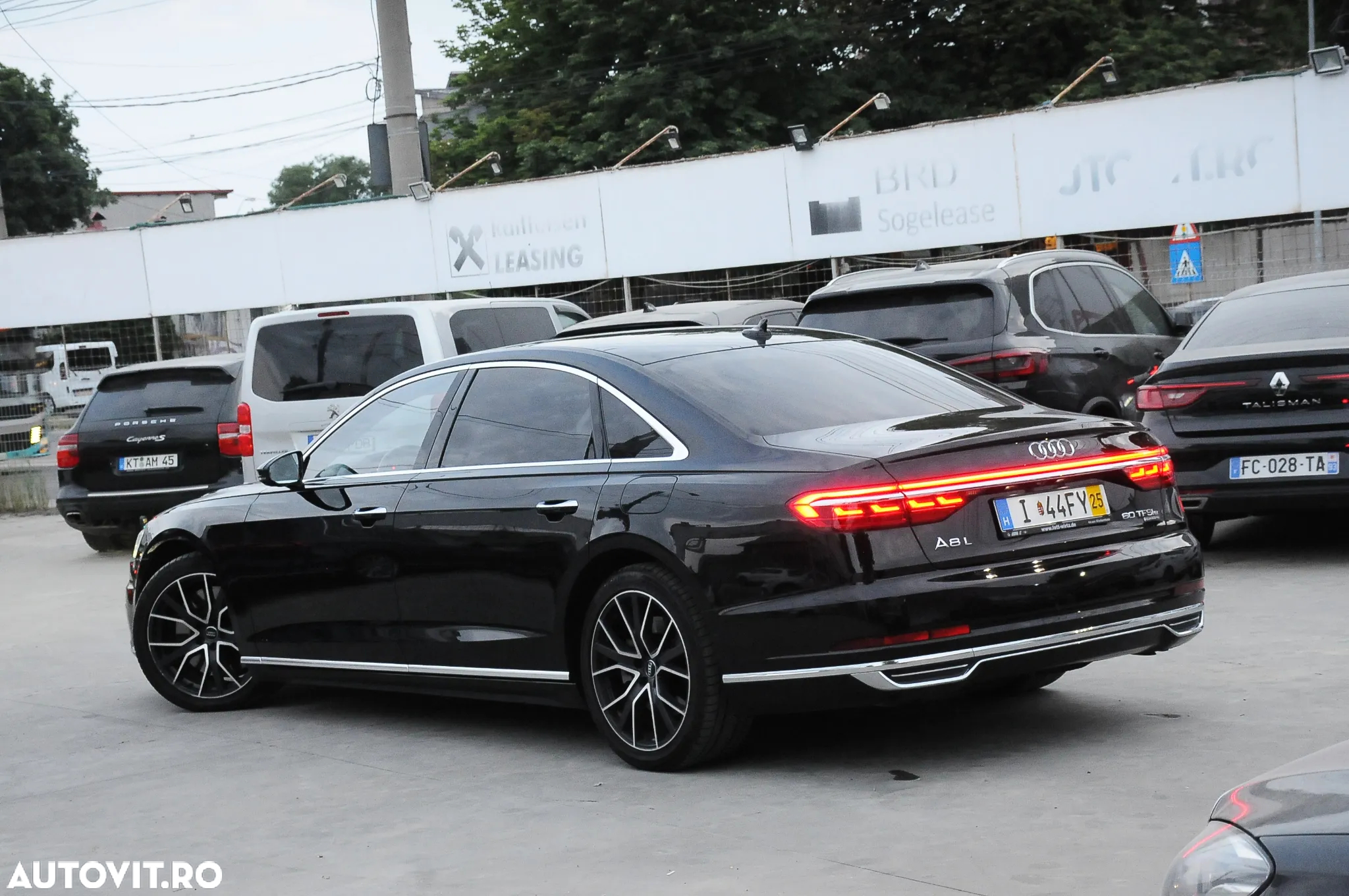 Audi A8 A8L 60 TFSI e quattro Tiptronic PHEV - 2
