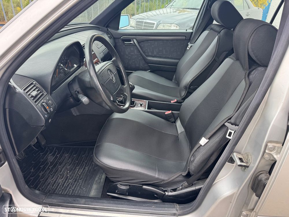 Mercedes-Benz C 220 D Elegance - 8