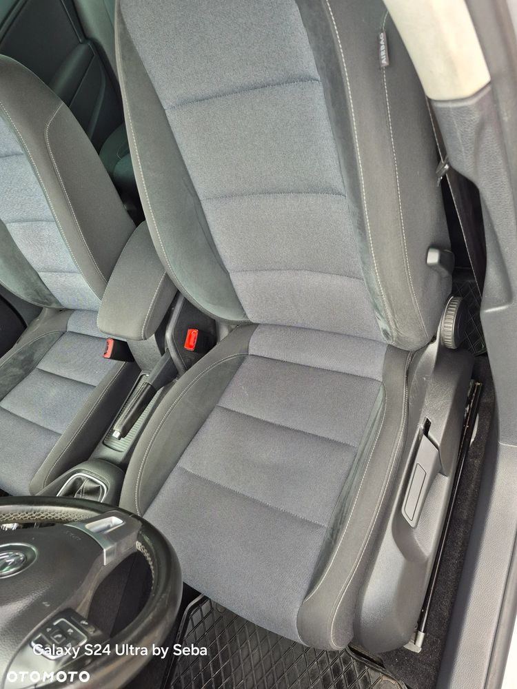 Volkswagen Golf 1.6 TDI Highline - 9