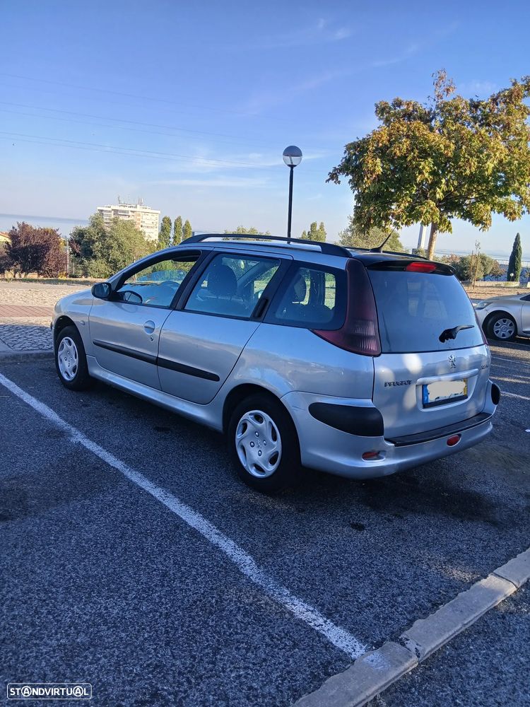 Peugeot 206 - 4