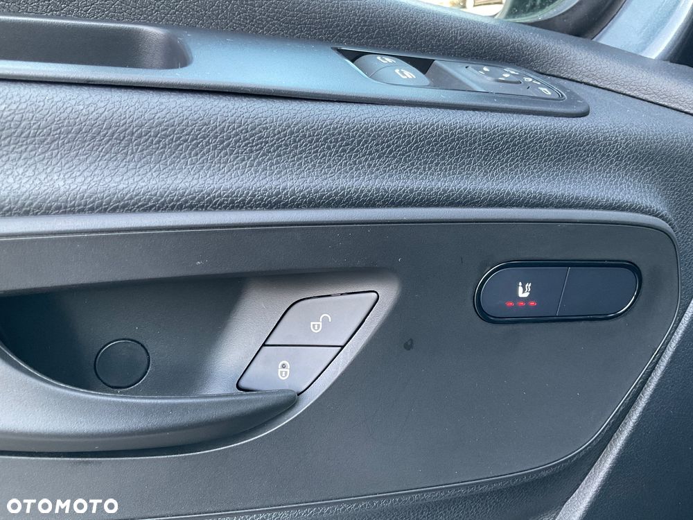 Mercedes-Benz Sprinter 319 - 20