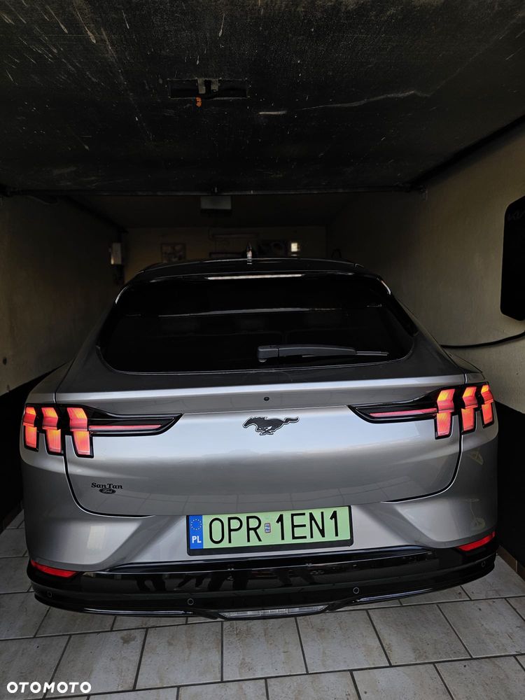 Ford Mustang - 8
