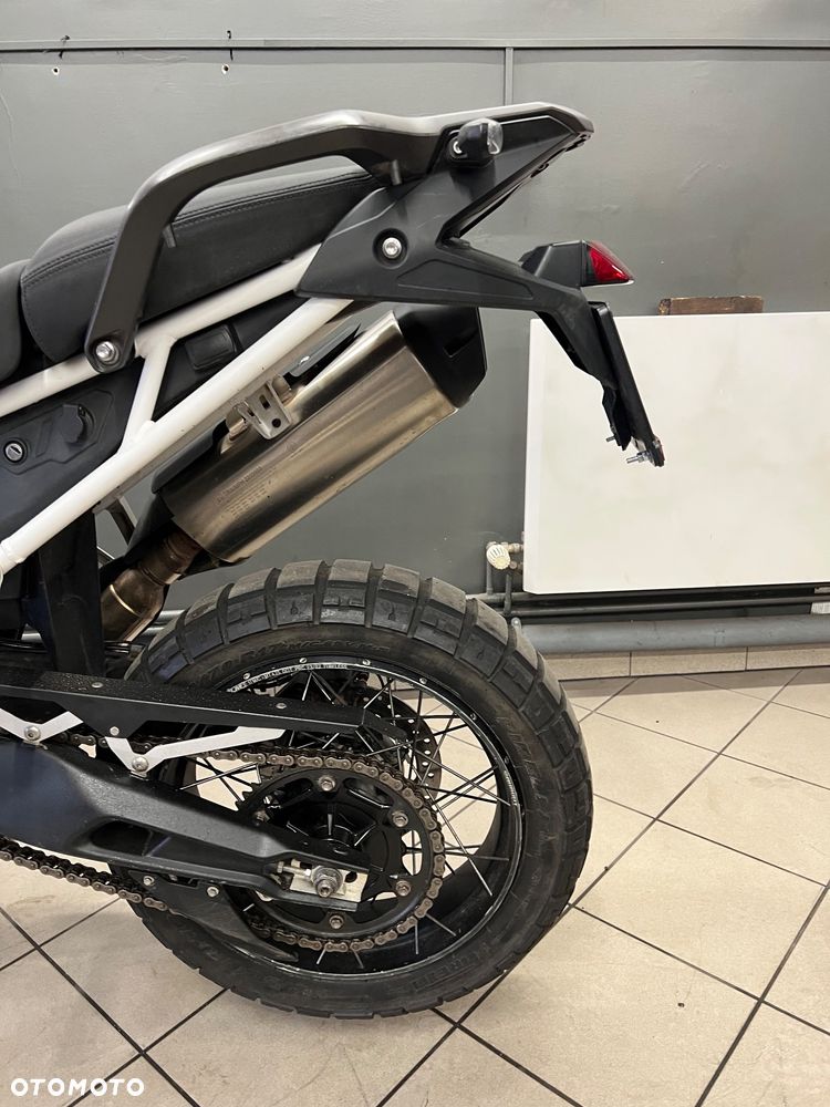 Triumph Tiger - 12