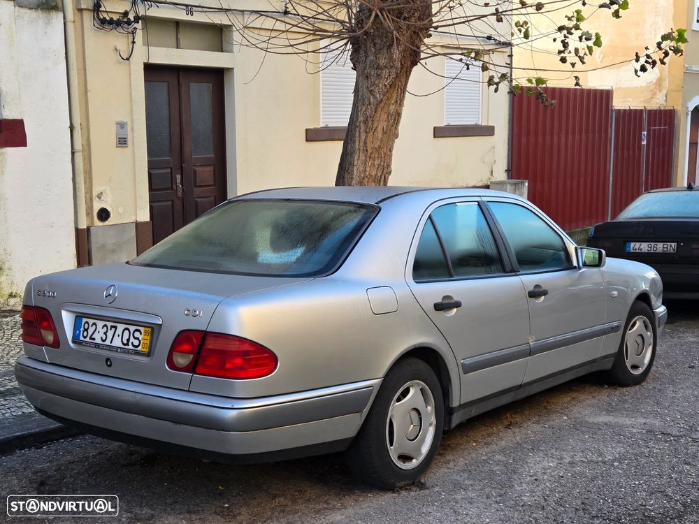 Mercedes-Benz E 200 CDi Classic - 1