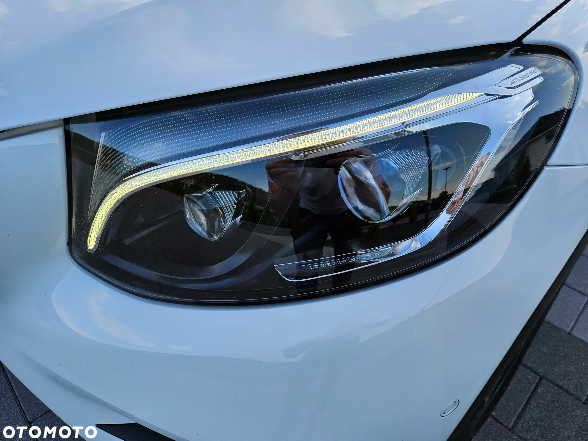 Mercedes-Benz GLC 220 d Coupe 4Matic 9G-TRONIC AMG Line - 9