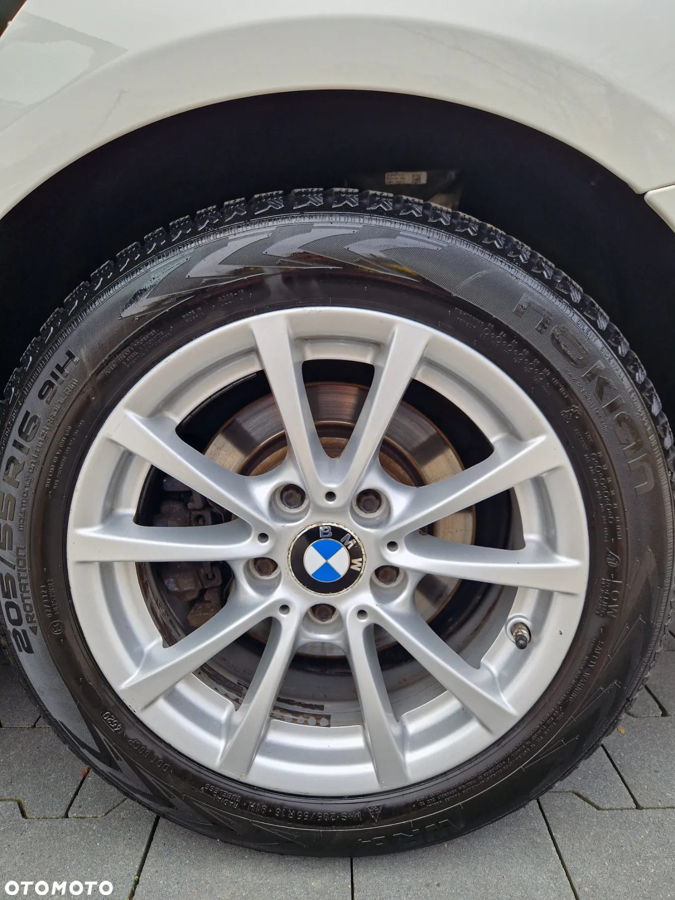 BMW Seria 3 318d Touring Advantage - 21