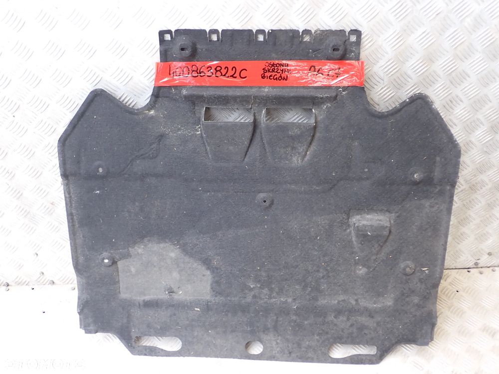 AUDI  OSŁONY - 8U0825207, 4G0807611A, AUDI A8, 4G0863822C, 8W0863822B,4G0825215 E/F , 4G0825216 A , 4G0825208 D,  4G0821111,4G0825202 A/B, 4G0825201 B/C, 4G5807454A, 4G0806391, 4G9807458 - 10