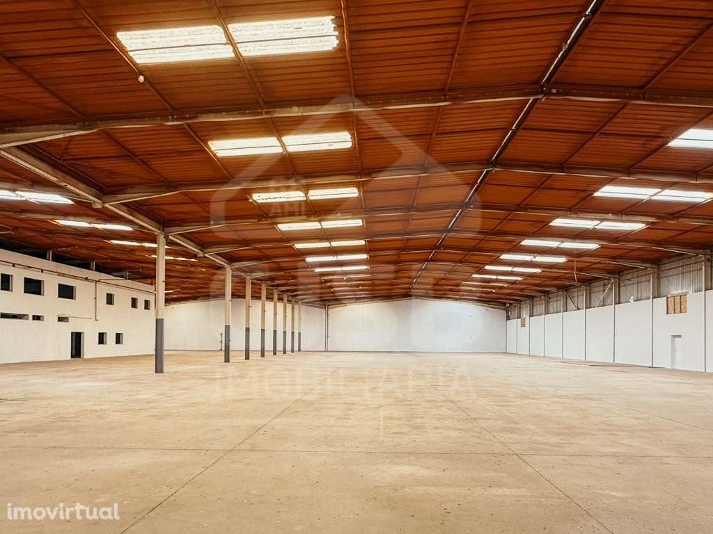 Armazém Industrial - Grande imagem: 4/23