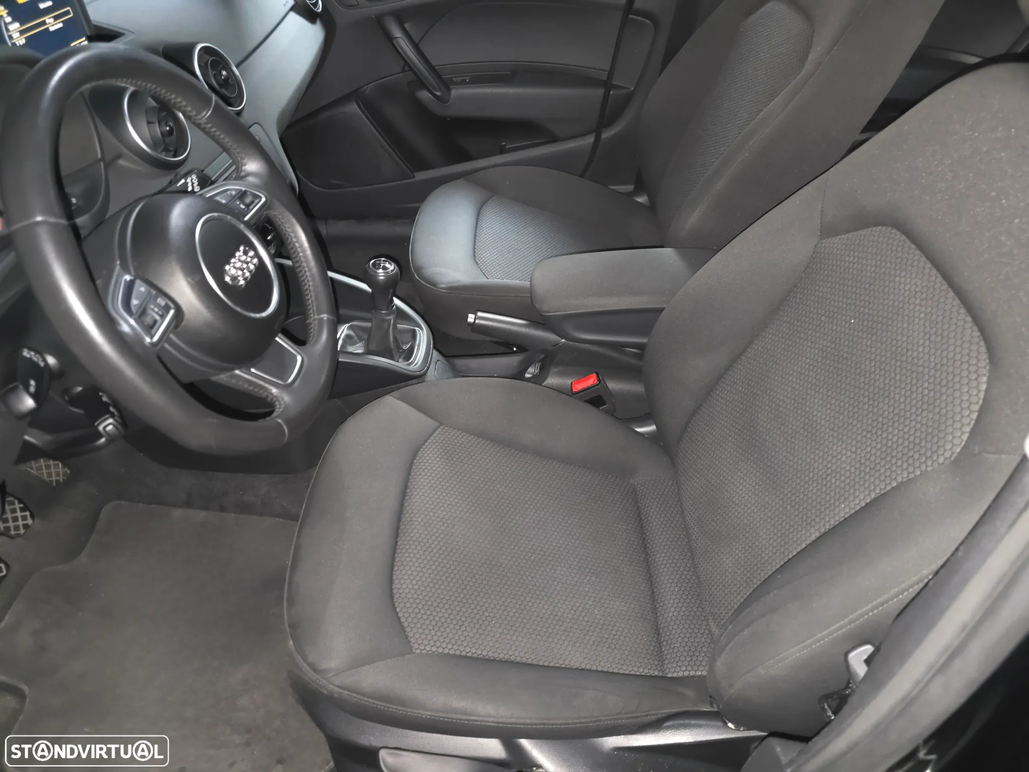 Audi A1 Sportback 1.2 TFSI Attraction - 28