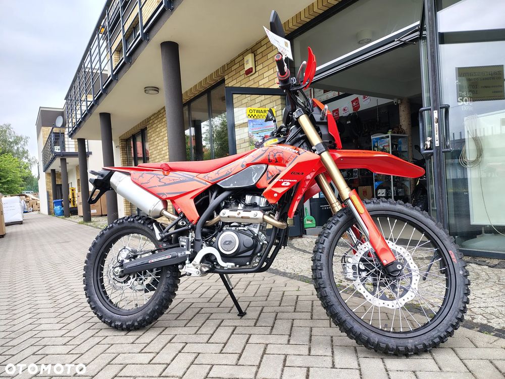 QJMOTOR COV 125X - 4
