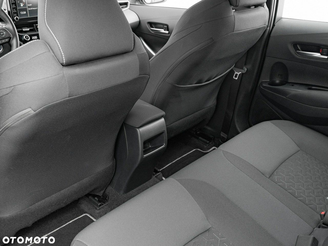 Toyota Corolla 1.8 Hybrid GPF Comfort - 26
