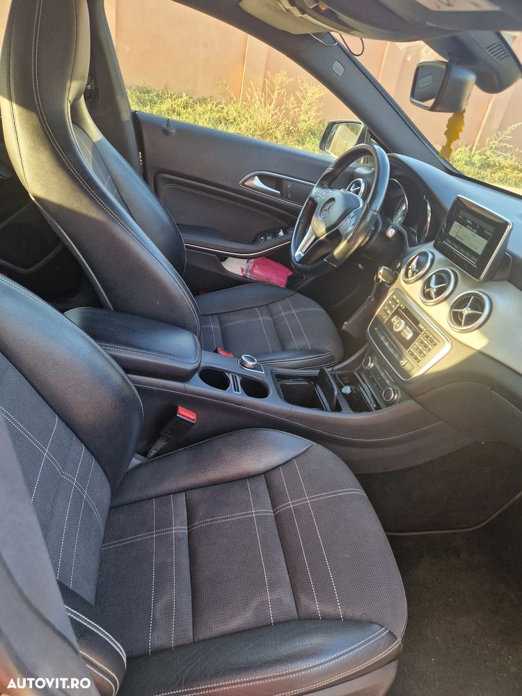 Mercedes-Benz CLA 200 - 9